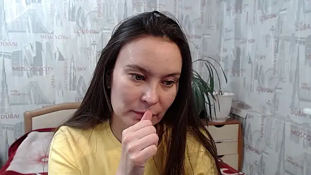 Snapshot of GinaQSoul chatting on 12/09/24, 01:45 GinaQSoul online show from 12/09/24, 01:45