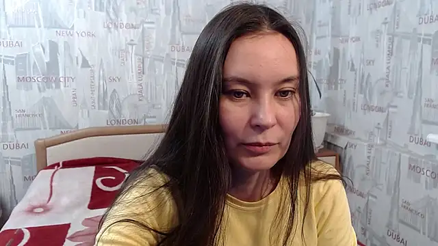 Snapshot of GinaQSoul chatting on 12/10/24, 10:06 GinaQSoul online show from 12/10/24, 10:06