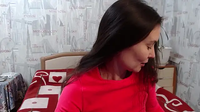 Snapshot of GinaQSoul chatting on 12/16/24, 09:46 GinaQSoul online show from 12/16/24, 09:46