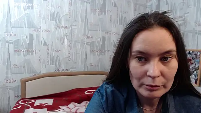 Snapshot of GinaQSoul chatting on 01/29/25, 12:02 GinaQSoul online show from 01/29/25, 12:02