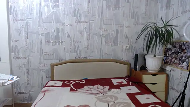 Snapshot of GinaQSoul chatting on 03/18/25, 07:41 GinaQSoul online show from 03/18/25, 07:41