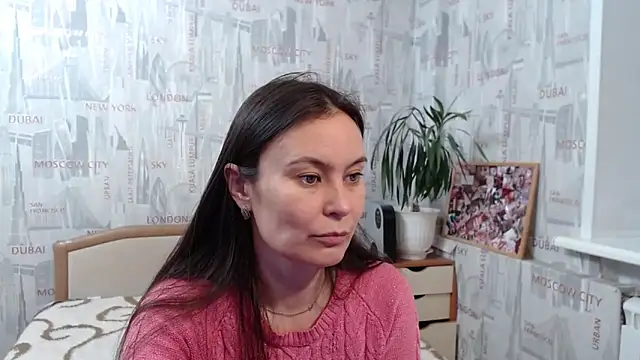 GinaQSoul online show from 11/18/25, 11:25