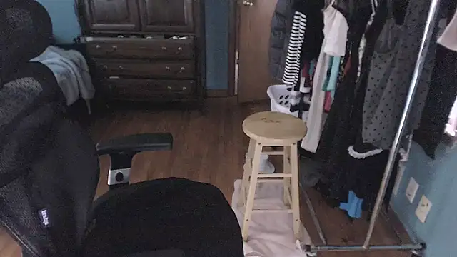 ArisaSkyTS online show from 02/09/25, 06:58