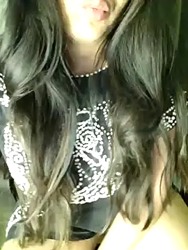 Snapshot of MumbaiMaskGirl chatting on 12/16/24, 08:26 MumbaiMaskGirl online show from 12/16/24, 08:26