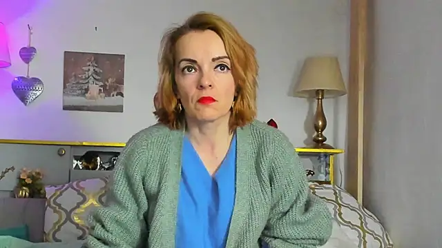 Snapshot of KateConner chatting on 02/26/25, 08:11 KateConner online show from 02/26/25, 08:11