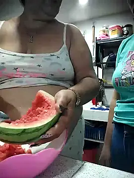 Snapshot of Brenda_Berck_ chatting on 04/09/26, 09:47 Brenda Berck online show from 04/09/26, 09:47