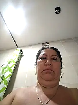 Snapshot of Brenda_Berck_ chatting on 04/11/26, 08:40 Brenda Berck online show from 04/11/26, 08:40