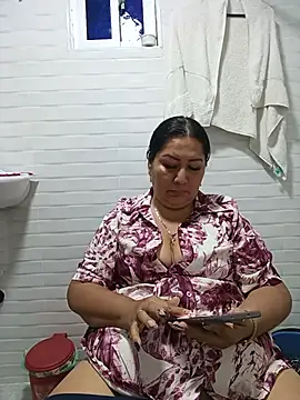 Snapshot of Brenda_Berck_ chatting on 05/20/26, 12:06 Brenda Berck online show from 05/20/26, 12:06