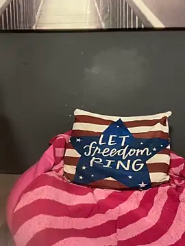 Snapshot of SEXaddictCANDY10 chatting on 03/22/26, 02:31 SEXaddictCANDY10 online show from 03/22/26, 02:31