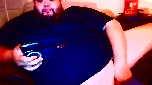 Snapshot of Pantychubs69 chatting on 02/02/26, 07:40 Pantychubs69 online show from 02/02/26, 07:40