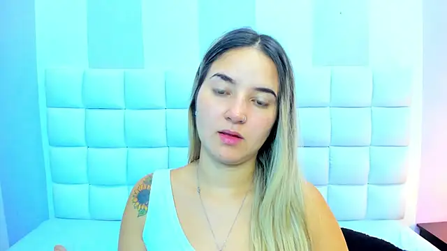 teresasroom  online show from 12/26/24, 05:51