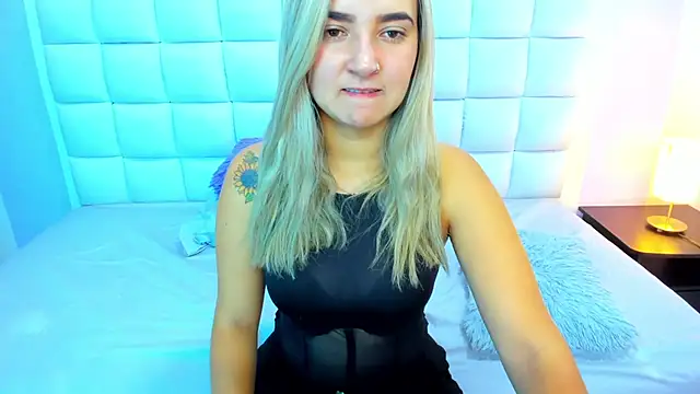 teresasroom  online show from 09/11/25, 02:28