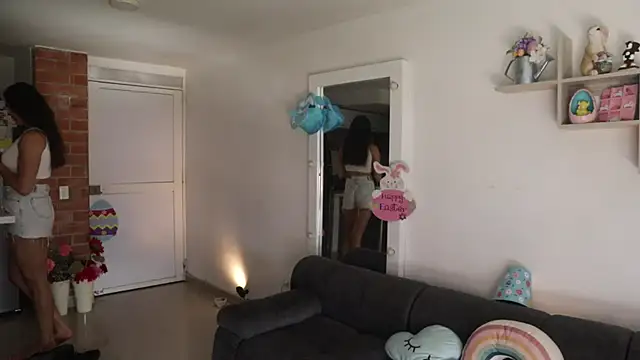  Vahos  online show from 04/15/26, 05:20