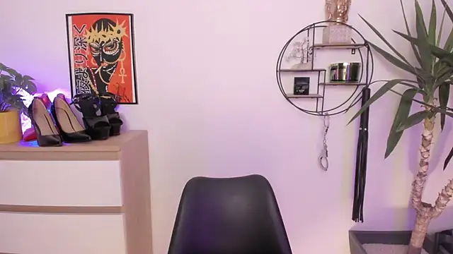 1Sandy online show from 12/17/24, 06:42