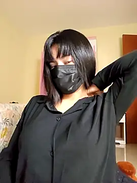 Snapshot of Latin_summer chatting on 11/04/25, 03:05 Latin summer online show from 11/04/25, 03:05