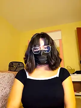 Snapshot of Latin_summer chatting on 12/02/25, 02:50 Latin summer online show from 12/02/25, 02:50