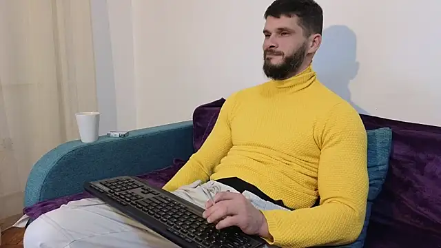 MauroTwin online show from 12/18/24, 03:55