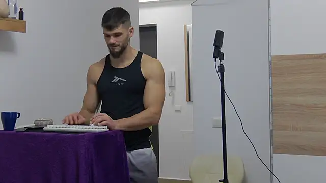 MauroTwin online show from 01/16/25, 05:12