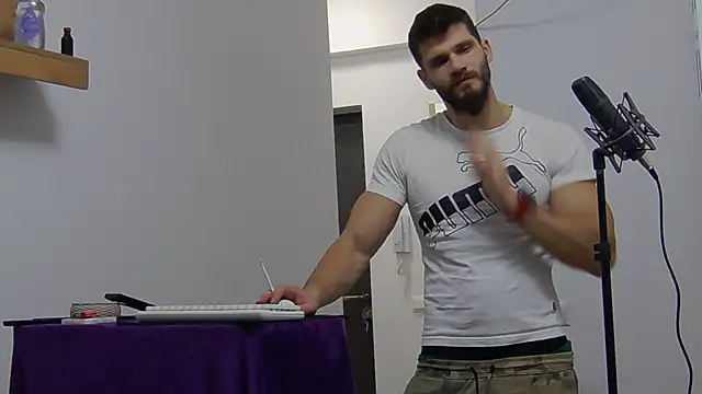 MauroTwin online show from 02/09/25, 05:33