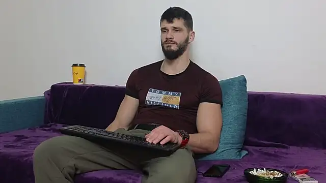 MauroTwin online show from 02/18/25, 07:19