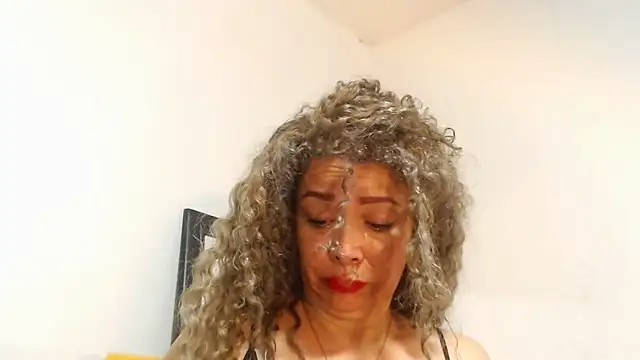 dalilasquirt1 online show from 10/01/25, 02:06