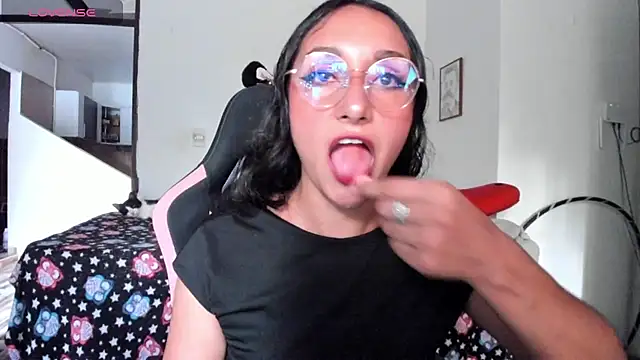 Snapshot of adrena_10 chatting on 07/19/26, 10:35 adrena 10 online show from 07/19/26, 10:35