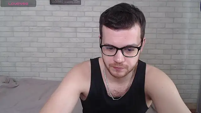 Snapshot of Alexxx_horny chatting on 05/10/26, 07:02 Alexxx horny online show from 05/10/26, 07:02