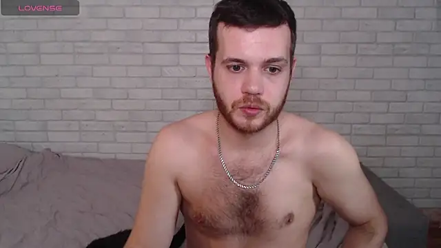 Snapshot of Alexxx_horny chatting on 06/16/26, 02:41 Alexxx horny online show from 06/16/26, 02:41