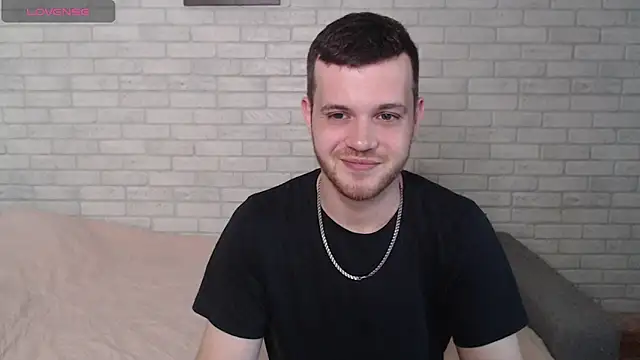 Snapshot of Alexxx_horny chatting on 08/02/26, 01:42 Alexxx horny online show from 08/02/26, 01:42