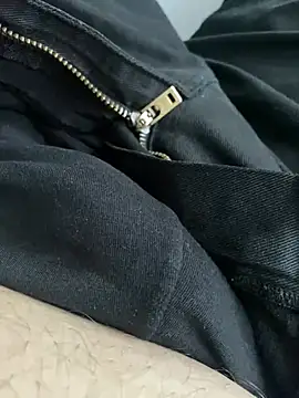 Snapshot of tunneltom chatting on 02/09/26, 02:32 tunneltom online show from 02/09/26, 02:32