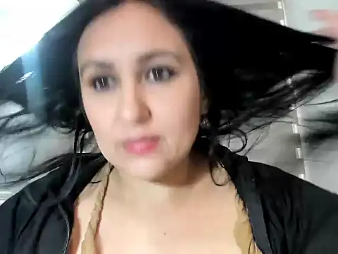 Snapshot of foxy-porn1 chatting on 09/18/25, 08:55 foxy-porn1 online show from 09/18/25, 08:55