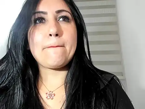 Snapshot of foxy-porn1 chatting on 10/11/25, 10:19 foxy-porn1 online show from 10/11/25, 10:19