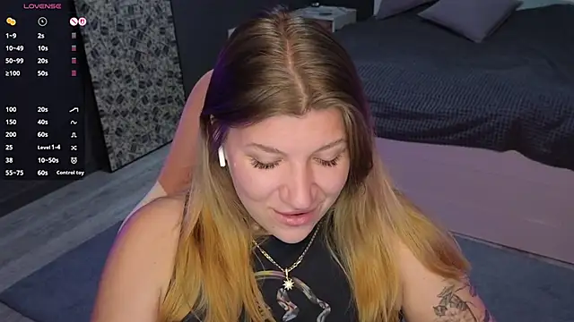 Fairy  Sofia online show from 02/17/25, 08:19