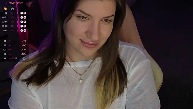 Snapshot of Fairy__Sofia chatting on 02/17/26, 04:46 Fairy Sofia online show from 02/17/26, 04:46