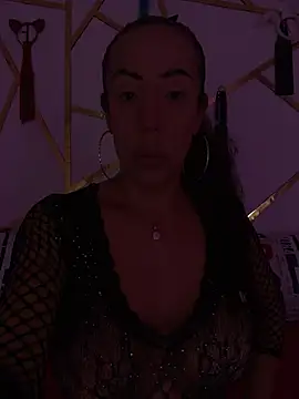 Snapshot of YOURSDEBORA chatting on 04/24/26, 07:38 YOURSDEBORA online show from 04/24/26, 07:38