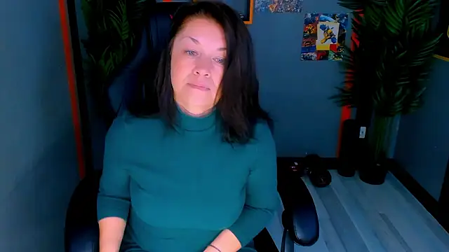 Snapshot of AnaMills chatting on 03/05/26, 10:11 AnaMills online show from 03/05/26, 10:11