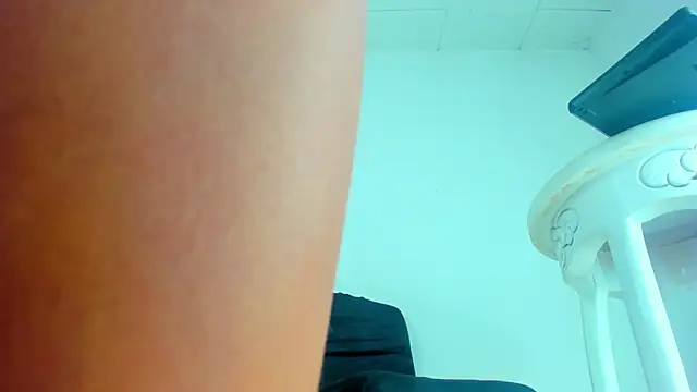 Snapshot of SEXYBABYGIRLTS chatting on 01/19/25, 07:04 SEXYBABYGIRLTS online show from 01/19/25, 07:04