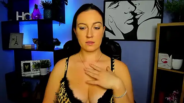 Snapshot of FUN_AMI chatting on 01/19/26, 02:10 FUN AMI online show from 01/19/26, 02:10