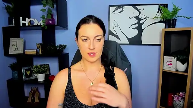 Snapshot of FUN_AMI chatting on 04/02/26, 01:20 FUN AMI online show from 04/02/26, 01:20