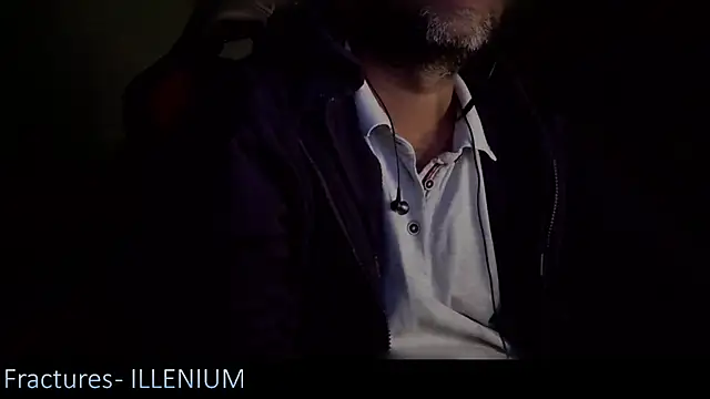  x rated  online show from 02/10/25, 10:30