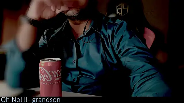  x rated  online show from 10/21/25, 06:41