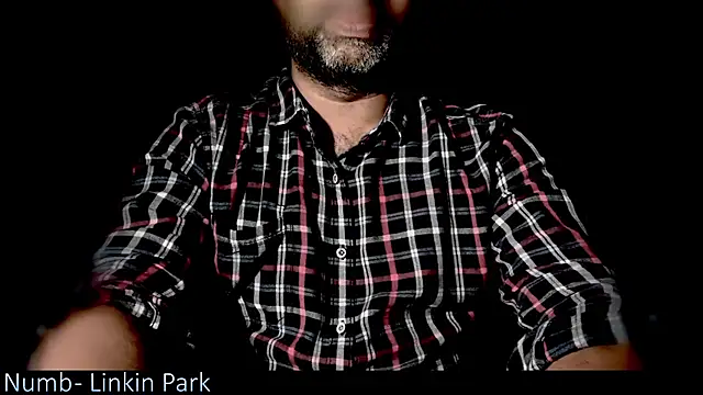 Snapshot of _x_rated_ chatting on 05/21/26, 04:14 x rated online show from 05/21/26, 04:14