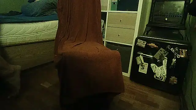 Snapshot of NiceHunter89 chatting on 03/10/26, 08:14 NiceHunter89 online show from 03/10/26, 08:14