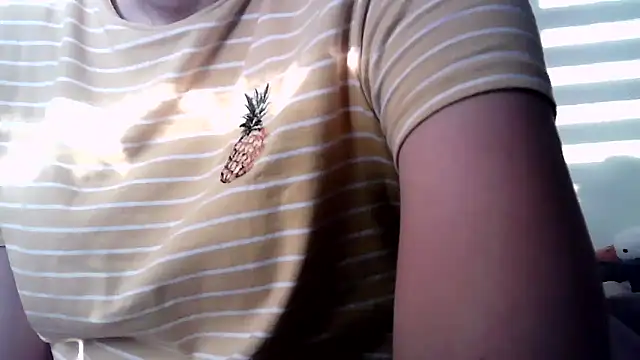 Snapshot of Katesweetkate chatting on 10/08/25, 03:09 Katesweetkate online show from 10/08/25, 03:09