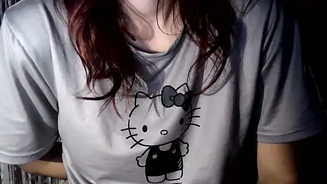 Snapshot of Katesweetkate chatting on 11/11/25, 10:21 Katesweetkate online show from 11/11/25, 10:21