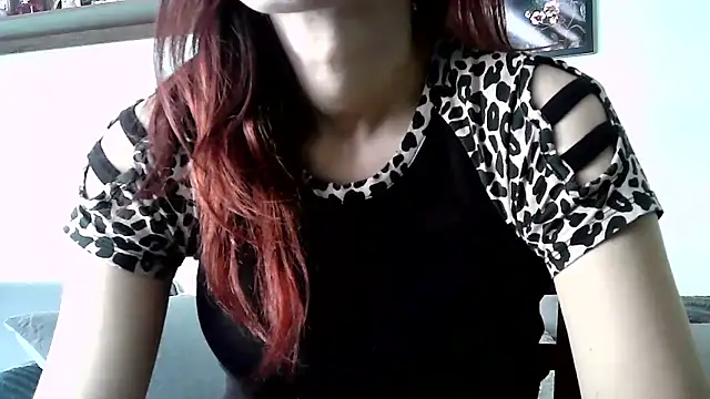 Snapshot of Katesweetkate chatting on 03/05/26, 09:27 Katesweetkate online show from 03/05/26, 09:27