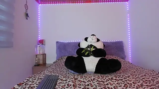 Arenne rouse online show from 12/20/25, 10:39