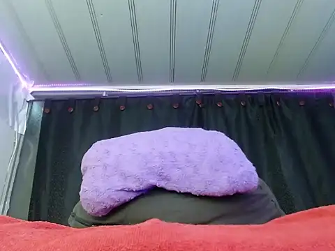 liseth 01hot online show from 04/08/26, 10:48