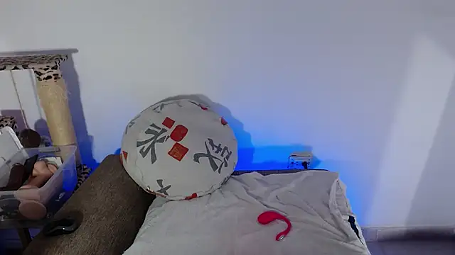liseth 01hot online show from 07/01/26, 01:45