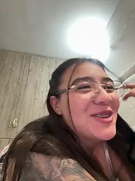 vaneelee online show from 11/25/25, 03:28